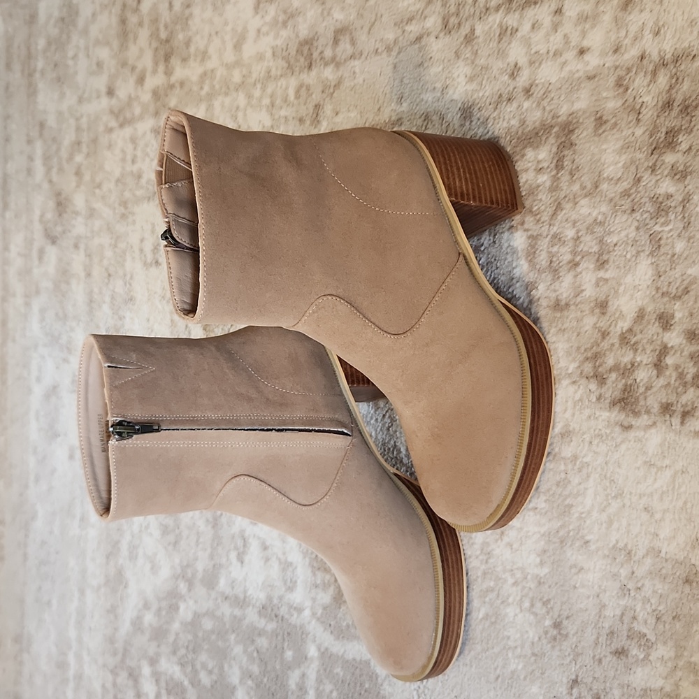 NWOB Oasis Society boots